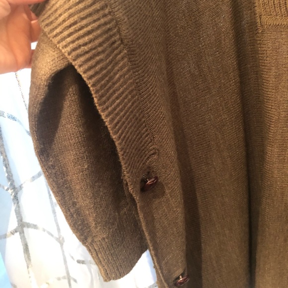 RD Styles Wool Poncho - Picture 3 of 6